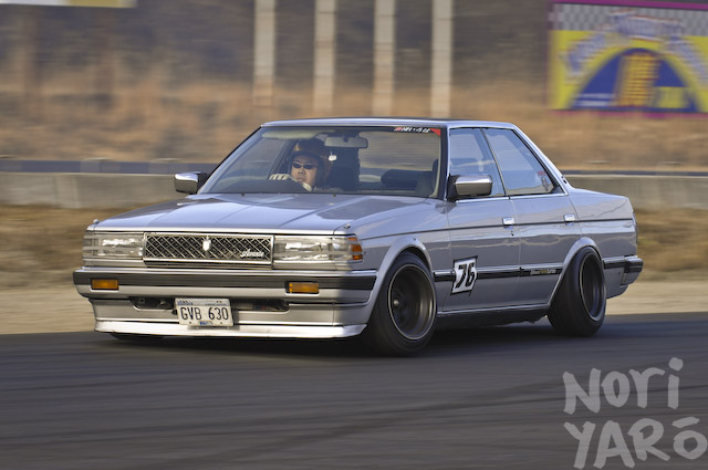 Toyota Chaser JZX71 drifting Boxy 80s Toyota Chaser JZX71 drifting