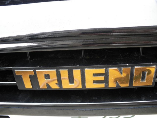 Toyota Sprinter Trueno AE86 Black Limited grille emblem