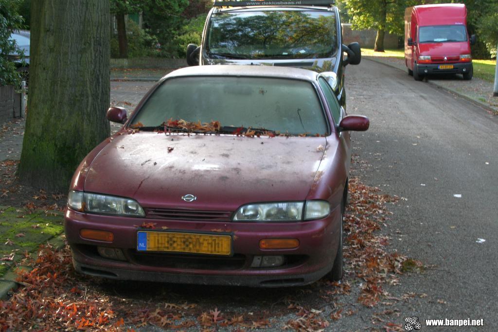 Scruffy looking Nissan 200SX S14 in October