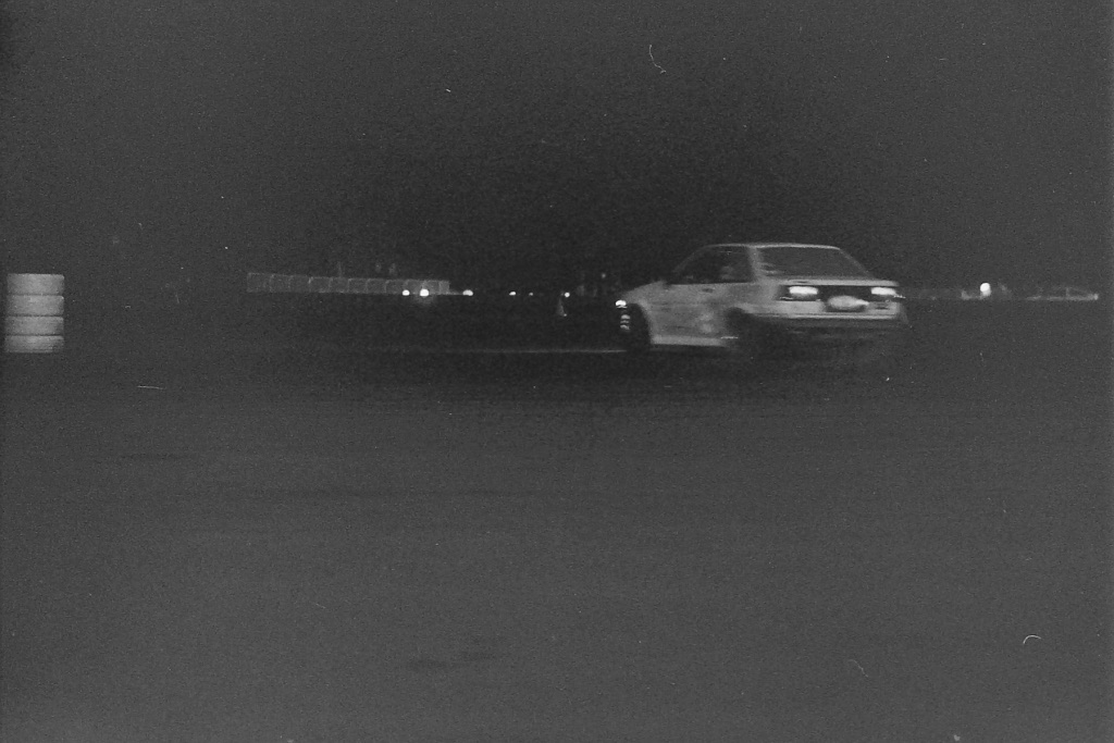 Corolla GT-S AE86 going sideways