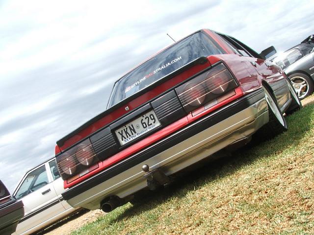 Round taillights on this beautifully lowered Nissan Skyline R31 Round taillights on this beautifully lowered Nissan Skyline R31