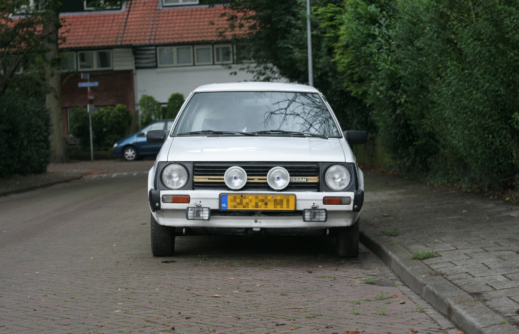 1987 Nissan Sunny B11 van