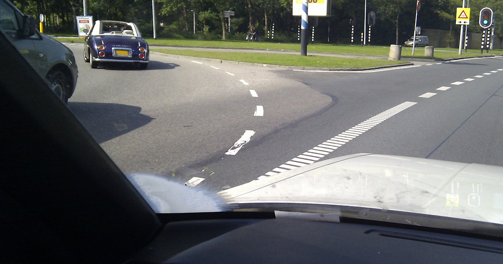 Imported Nissan Figaro in an non-OEM colour