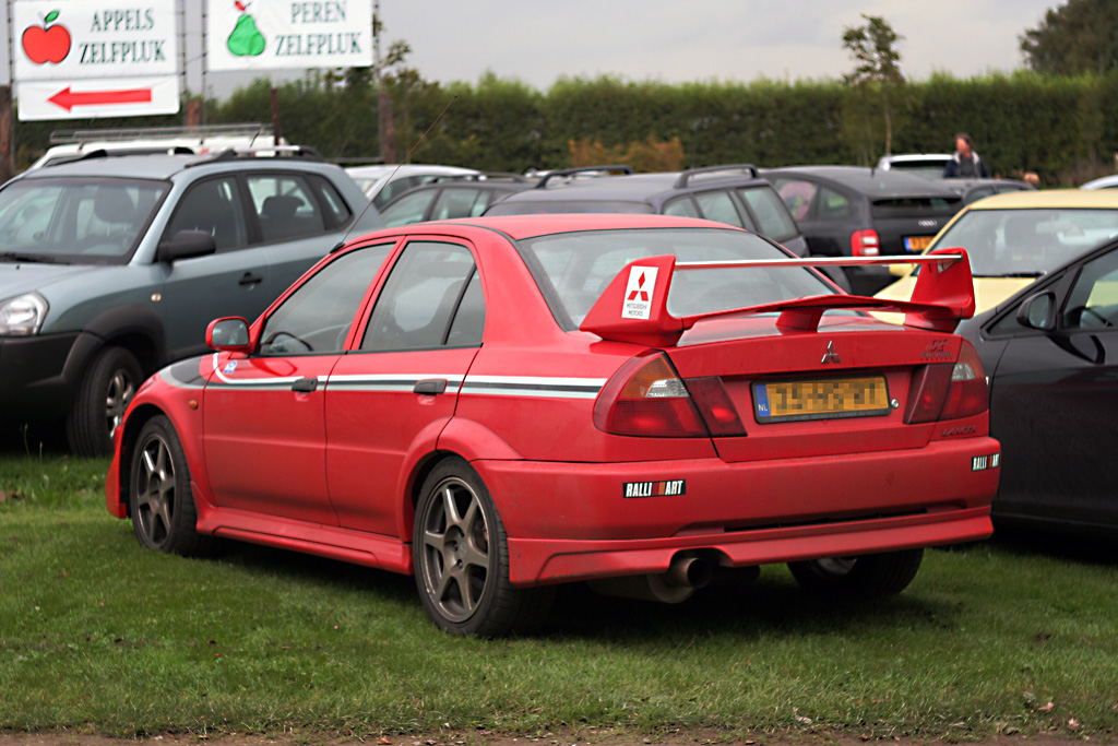 Mitsubishi Lancer CP9A