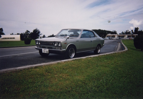 Pigletsbutt Laurel C30 hardtop coupe