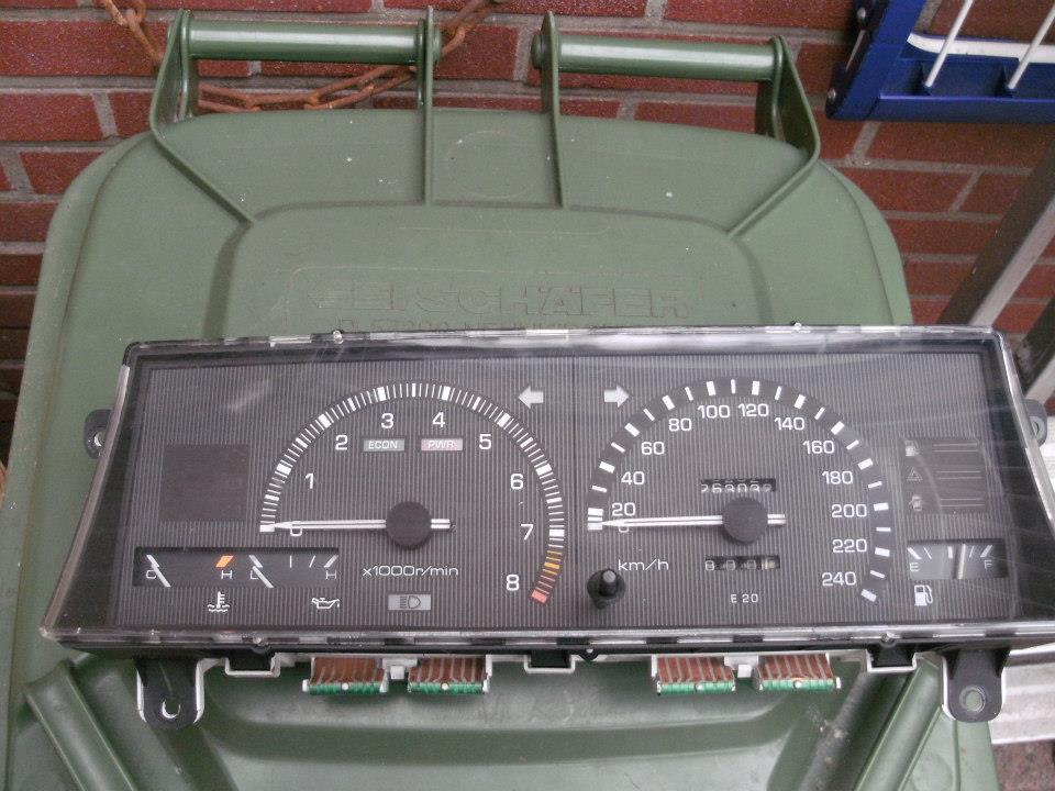 AE86 Trivia EUDM Toyota Corolla GT AE86 gauge cluster