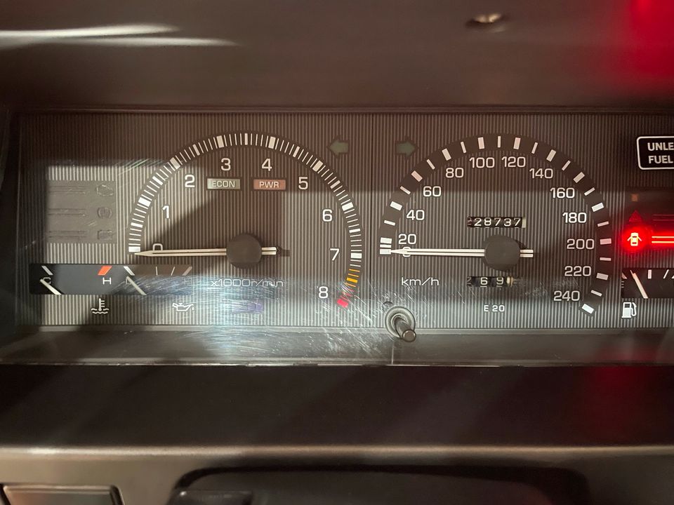 European kouki Toyota Corolla GT Twin Cam 16 AE86 gauge cluster with unleaded fuel warning sticker