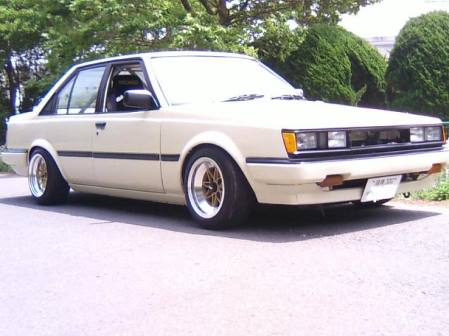 Toyota Carina AA63 flipfront hood