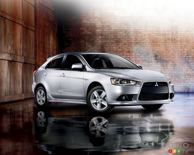 Mitsubishi Lancer Sportback 2013