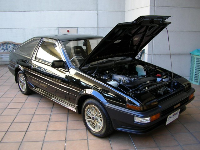 Toyota Sprinter Trueno AE86 Black Limited