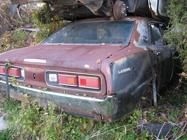 Rusty Nissan Laurel GL C130