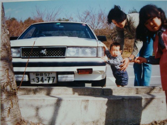 Toyota Soarer VR GZ10 with a baby