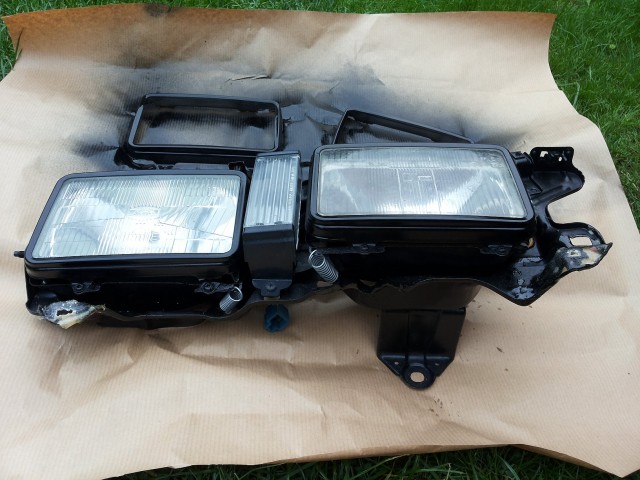 Carina AA63 Double headlights assembly