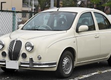 Mitsuoka Viewt: Hunchback of the Notre Dame?
