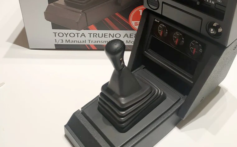 Toyota Trueno AE86 1/3 scale shifter