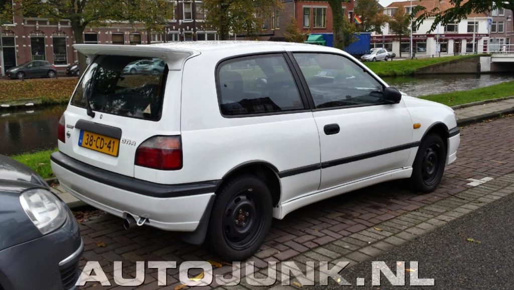 Nissan Sunny GTi-R on diplomatic plates. (image courtesy of Autojunk)