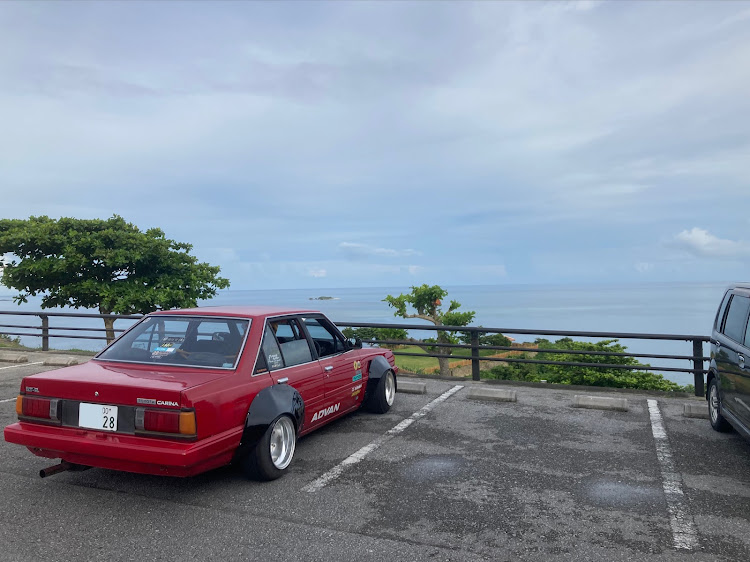 Toyota Carina GT-R AA63 with zokusha over fenders