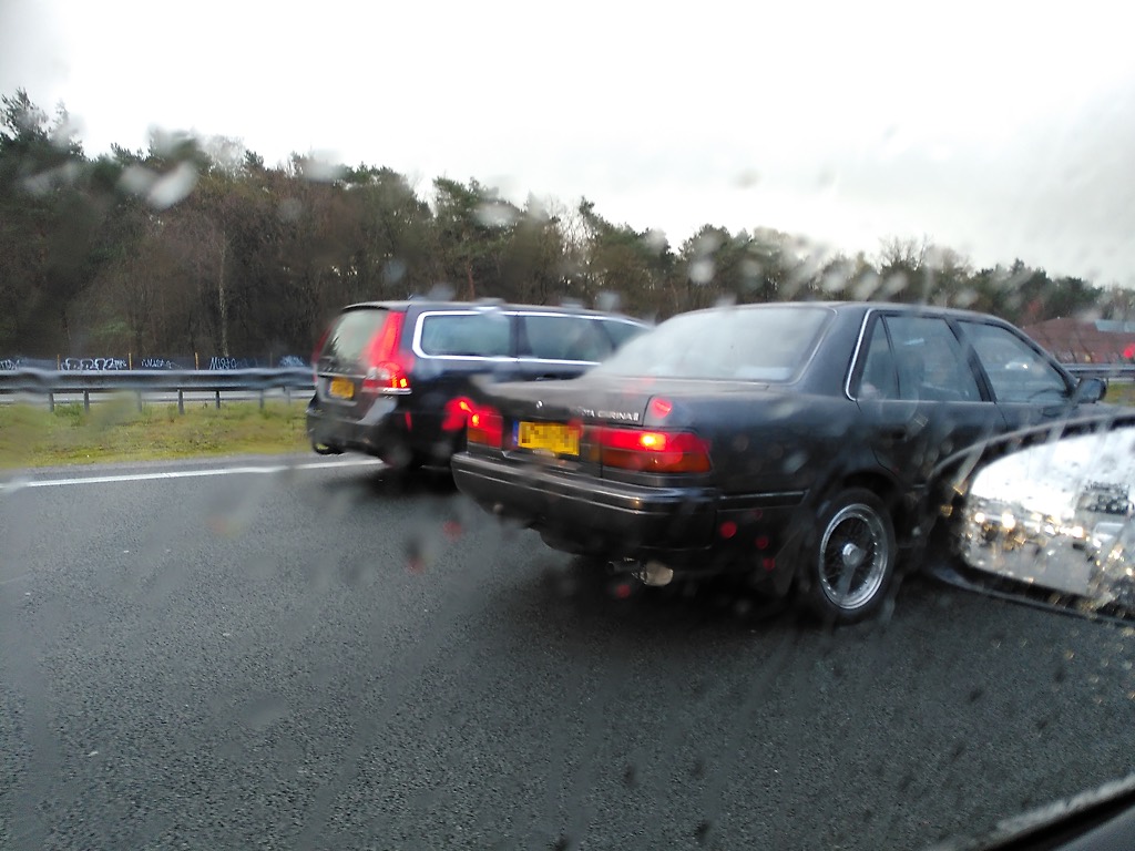 Toyota Carina AT171 in a traffic jam