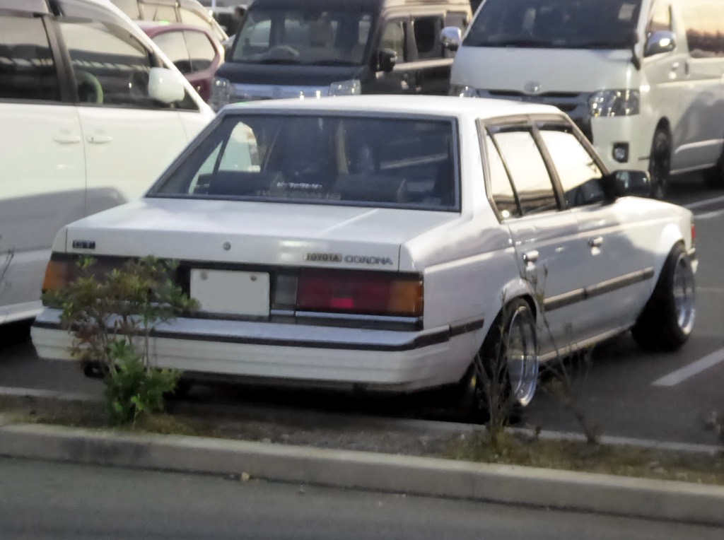 Toyota Corona GT AT140