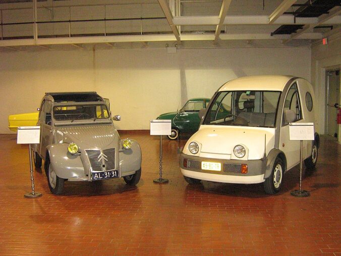 Dutch registred Citroën 2CV and S-Cargo in the Lane Motor Museum